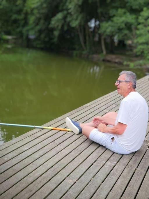 Villa *L'Ecrin De L'Etang* Depaysement Assure Bourbourg Esterno foto